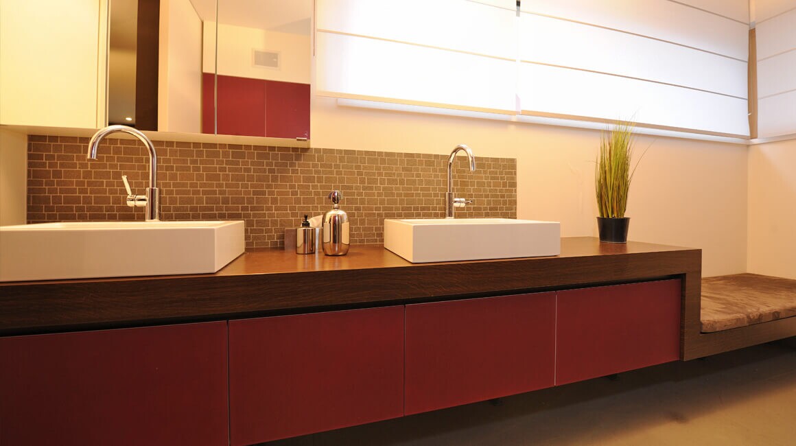 Beispiel Bad – individuelle Lösungen aus dem Tischlermeisterbetrieb Korfmacher.